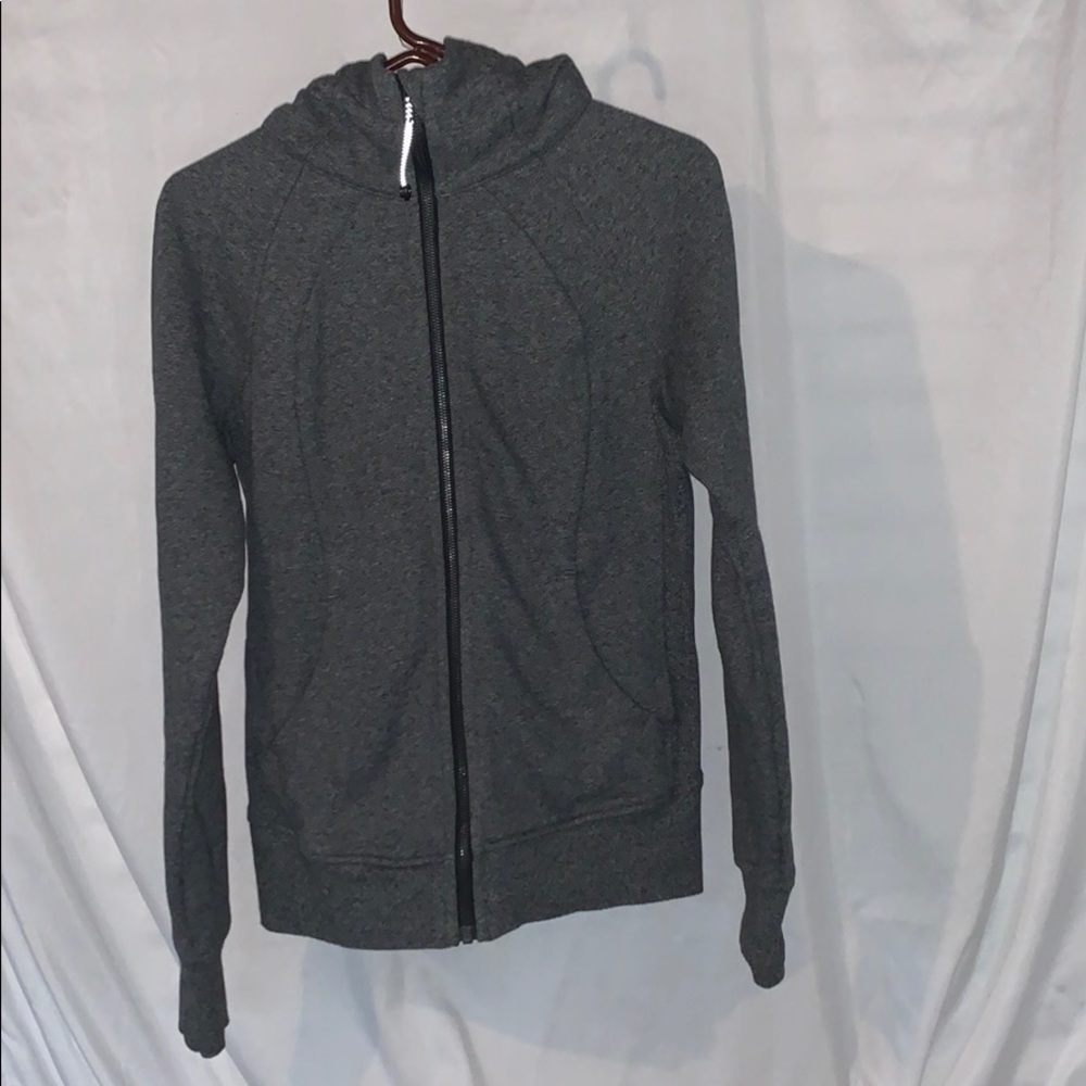 Lululemon Scuba hoodie size 6